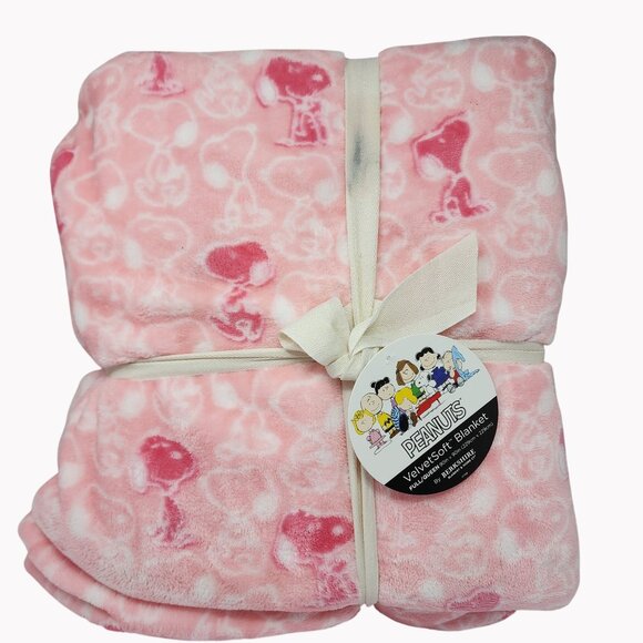 Peanuts Snoopy VelvetSoft Blanket Full/Queen 90x90 Pink Berkshire Throw - Picture 1 of 5